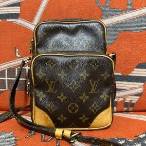 LOUIS VUITTON ❤️🌟AR0092 MONOGRAM AMAZONE CROSSBODY BAG⭐️